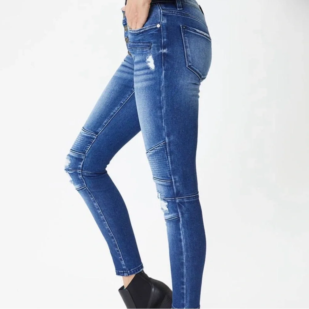 KanCan Motto High-Rise Button Down Fly Distressed Skinny Jeans Women’s Sizes NWT - Picture 4 of 16